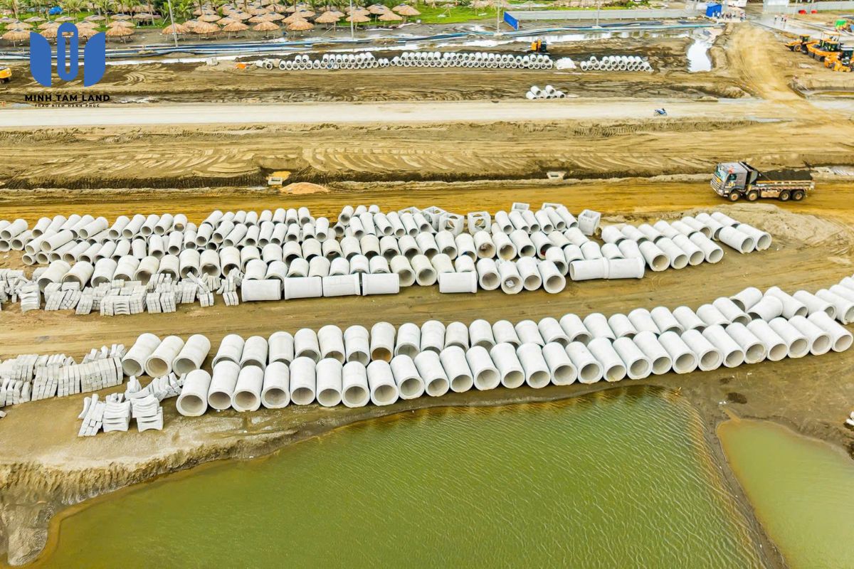 Tiến độ Vinhomes Green Paradise tháng 9/2025: Cập nhật mới nhất 16 Trụ bê tông tại công trường