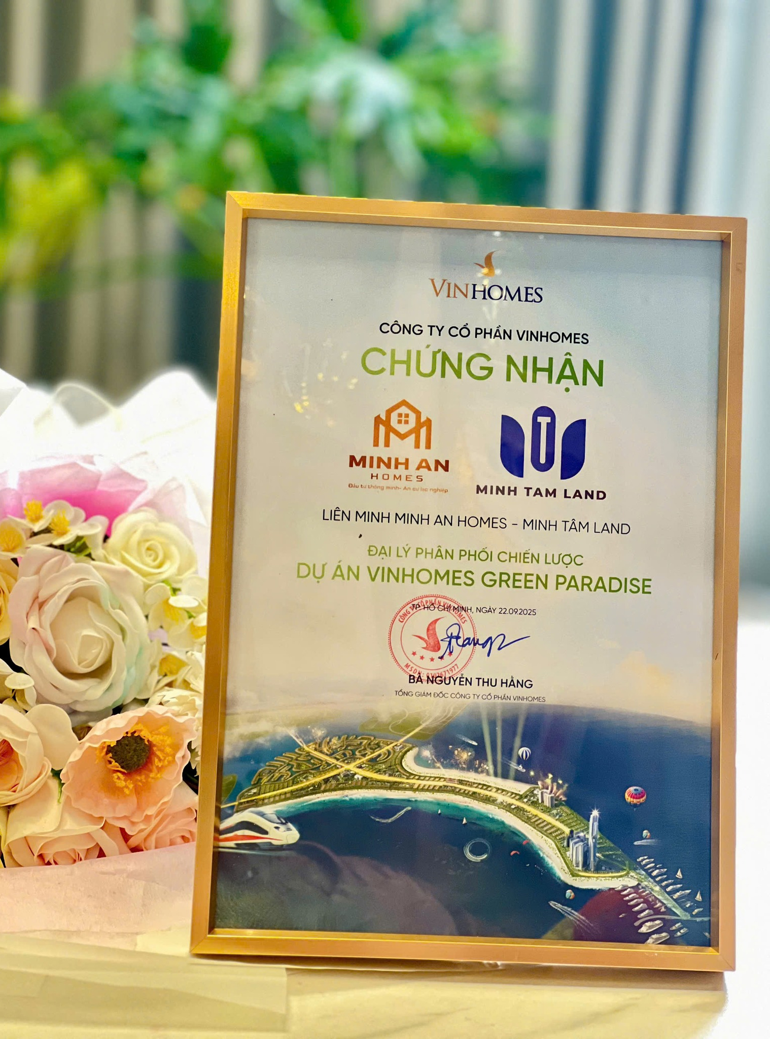 Chứng nhận Đại lý phân phối chiến lược Vinhomes Green Paradise