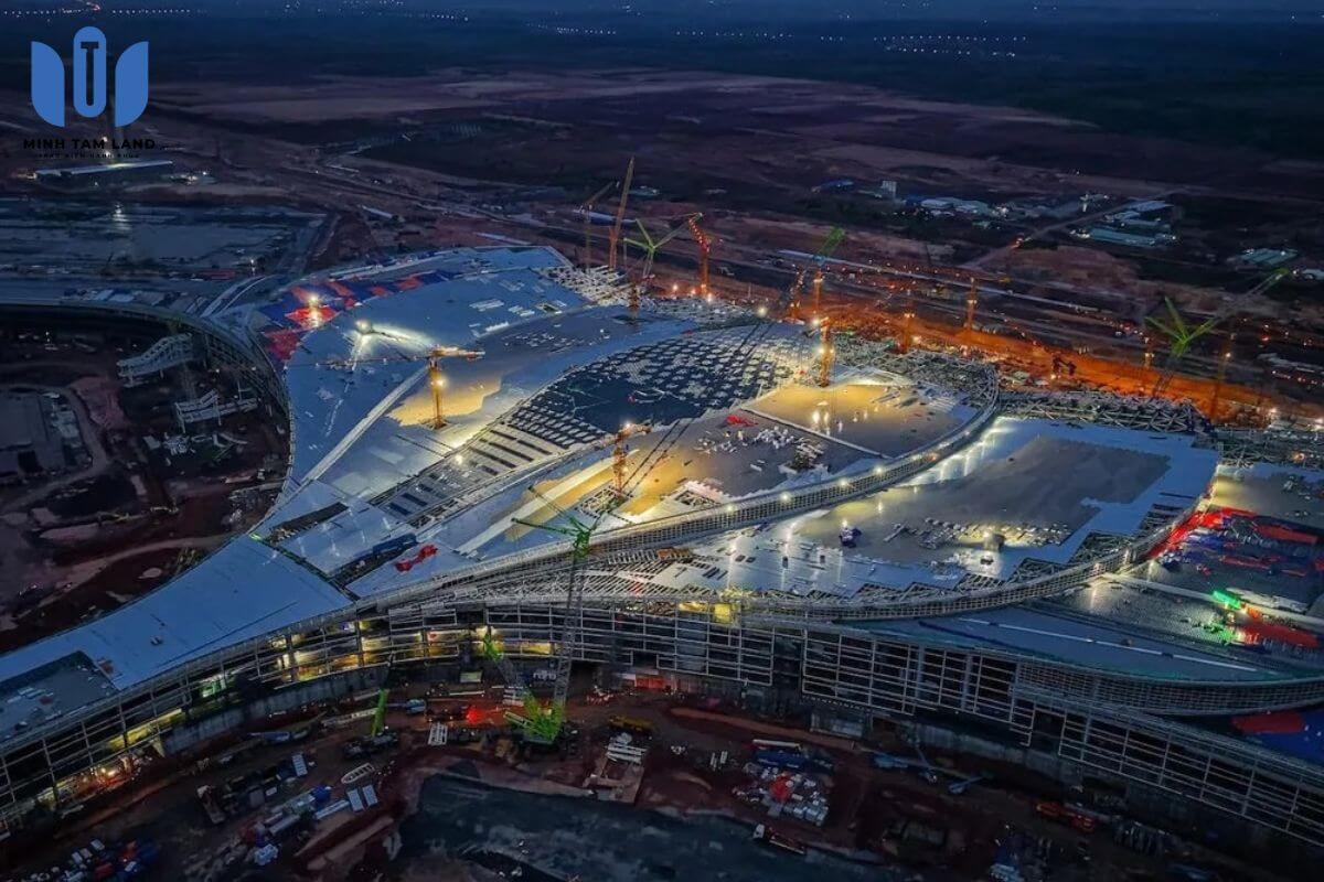 Sân bay quốc tế Long Thành – Bệ phóng nào cho Vinhomes Green Paradise? 8 Sân bay quốc tế Long Thành được xem là công trình hàng không quy mô hàng đầu Việt Nam